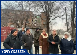 В Ростове жители рухнувшего дома устали от обещаний властей и обратились к президенту