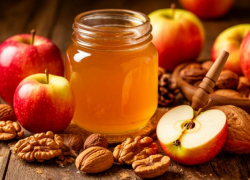 Яблочный, медовый и ореховый – разбираемся в истории православных Спасов