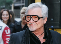 Оскандалившийся Дибров призвал россиян регулировать выпитое и следить за «сардельками»