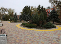 Благоустройство сквера в Ростове признали несуразным из-за излишней заботы об инвалидах