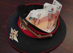 Бывший начальник отдела МВД "Кашарский" в Ростовской области пойдет под суд за взятки 