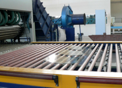 Крупный завод по производству посуды из гнутого стекла начал работу в Ростовской области