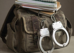 В Ростове наказали мать 17-летнего парня, который угрожал школьникам из-за бывшей 