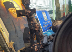 В ростовском парке Собино варварски сожгли православную часовню