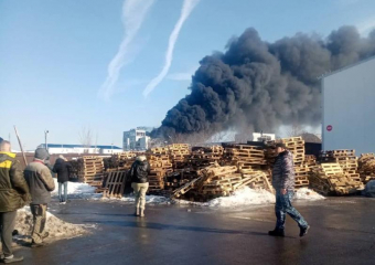 В Ростовской области загорелся Шахтинский полиэфирный завод