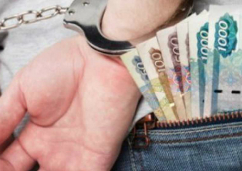 Молодой неугомонный грабитель «облегчил» ночного прохожего на 52 тысячи рублей в Ростове