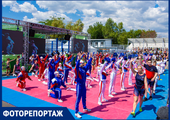 В Ростове на Гребном канале в День Физкультурника даже губернатор дал пас