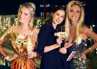 Знаменитая блондинка Виктория Лопырева «экстраординарно» встретила 2017 год с подругами на курорте