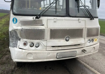 Водитель автобуса нарушил ПДД и насмерть сбил 47-летнюю женщину в Ростовской области 