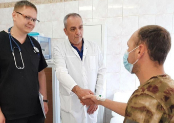 Ростовские врачи спасли тяжелораненого бойца СВО 