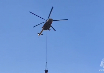 Ростовские спасатели локализовали пожар на Орской при помощи вертолетов МИ-8