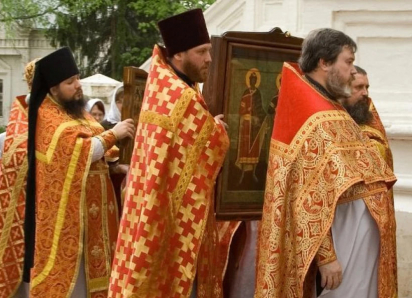 Нельзя пить алкоголь и злословить: ростовчанам рассказали, что нельзя делать в День Крещения Руси