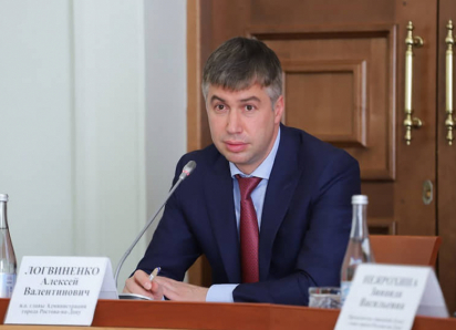 Главу администрации Ростова-на-Дону Логвиненко задержали и доставили на допрос в СК