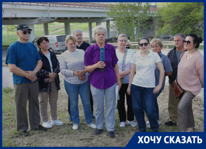 «Дорога жизни» без асфальта: жители Мясниковского района жалуются на отсутствие подъезда к поселку