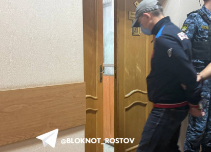 Глава миграционного управления МВД Ростовской области Мельников останется в СИЗО