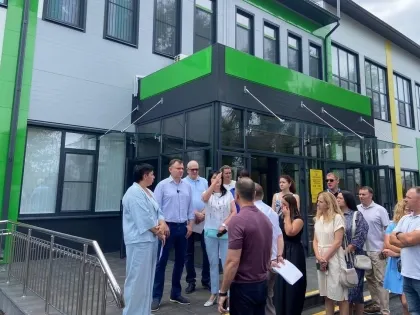 Строительство начальной школы в Батайске завершат с опережением графика