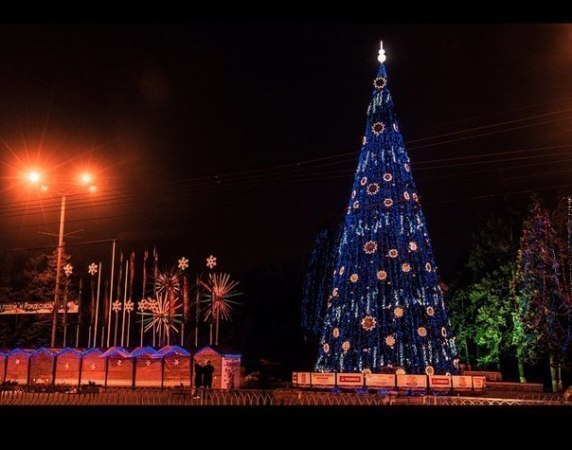 В Ростове на Рождество общественный транспорт будет ходить до четырех часов утра