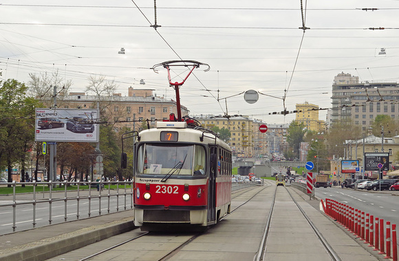 В Ростове трамвай обгонит автобусы и машины
