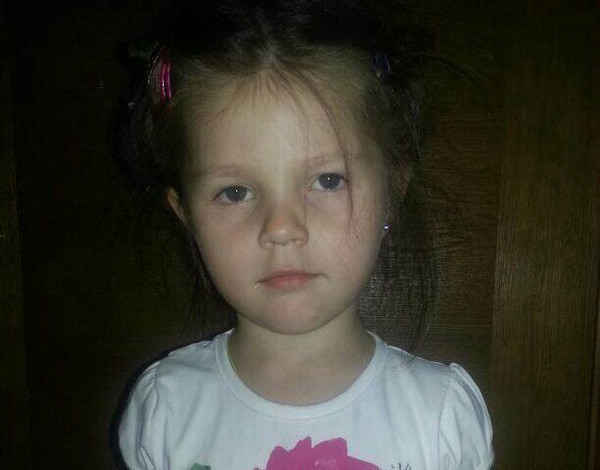 В Ростове найдены родители потерявшейся 5-летней девочки: пьяный отец забыл дочь в автобусе