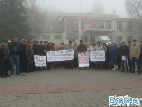 Жители Зверево прекратили голодовку на время переговоров с властями