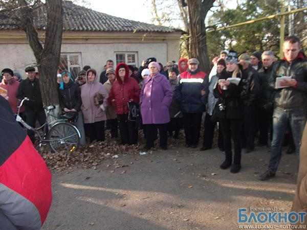 В Самарском прошел митинг против закрытия родильного отделения
