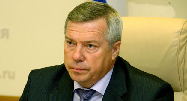 Василий Голубев поднялся на две строчки в рейтинге влиятельности губернаторов