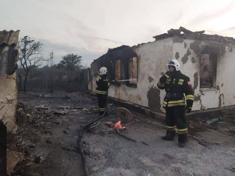 Ландшафтный пожар в Ростовской области уничтожил несколько домов