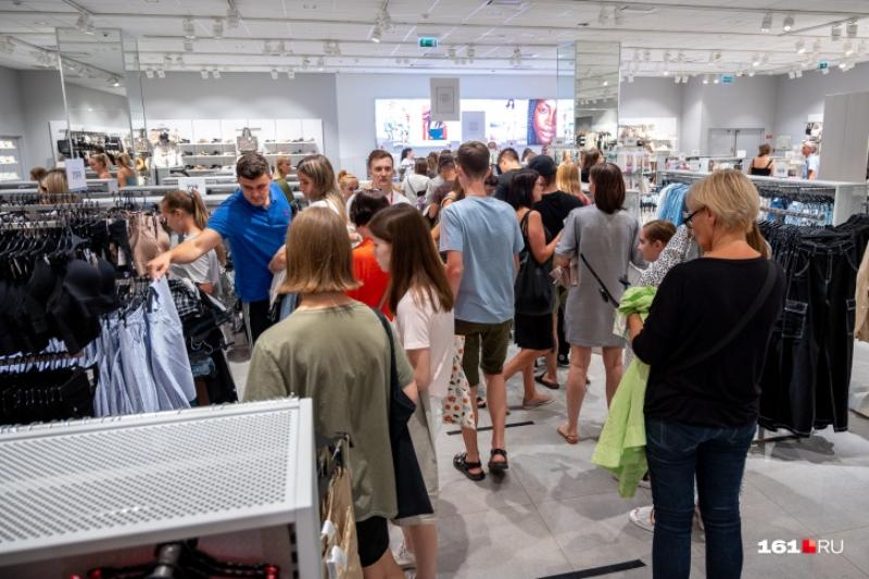 Первый магазин H&M открылся в Ростове в ТЦ «Мегамаг»