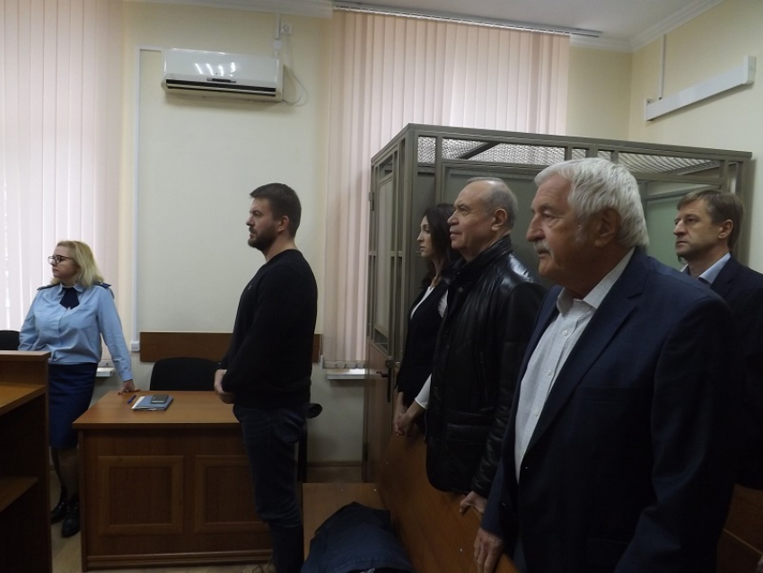 Суд утвердил реальный срок экс-замгубернатору Ростовской области Сергею Сидашу