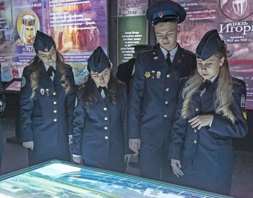 Цена патриотизма: экскурсии по истории России почти за 6,5 миллионов рублей проведут в Ростове