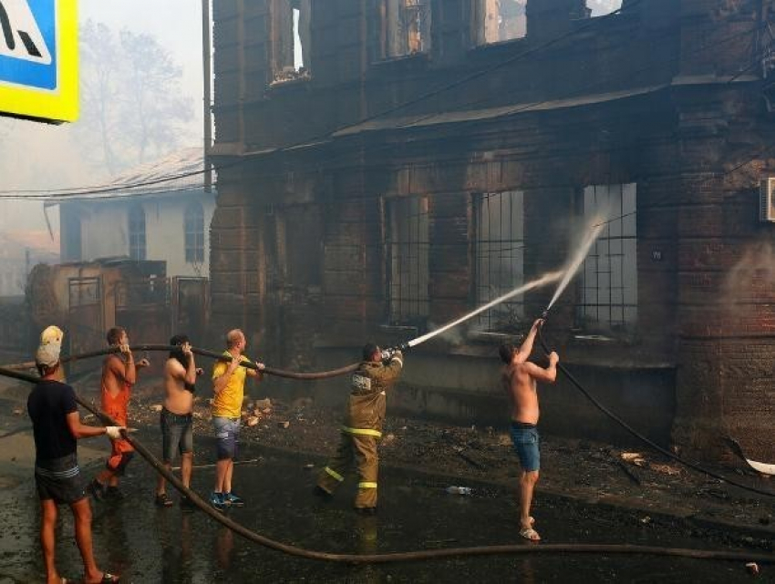 В Ростове завершено расследование пожара на Театральном спуске