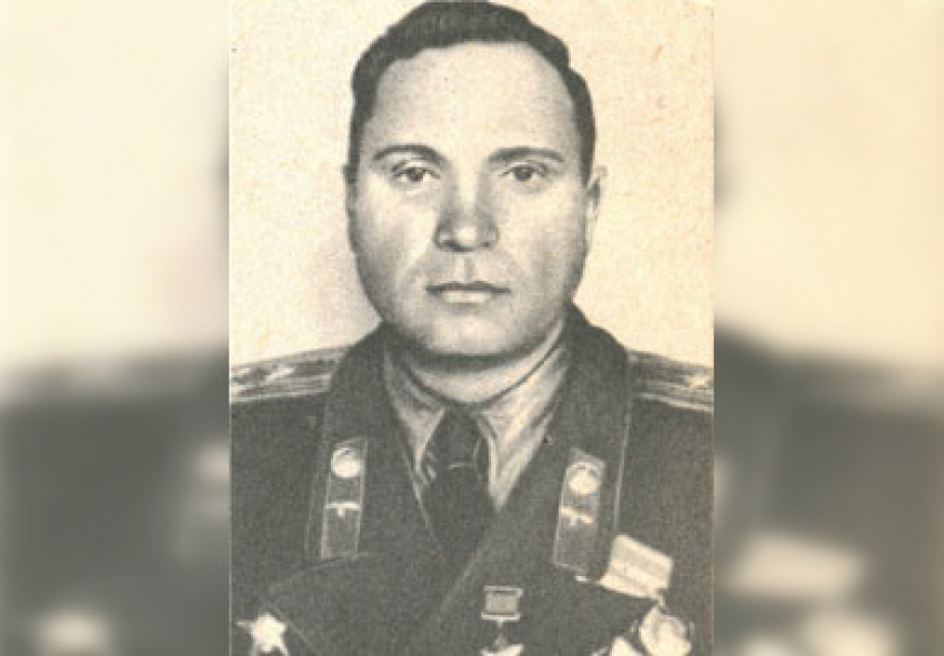 Календарь: 110 лет со дня рождения Героя Советского Союза Виталия Слюнкина