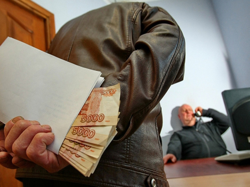 С 1 июля в Ростовской области вводятся антикоррупционные стандарты в органах власти  