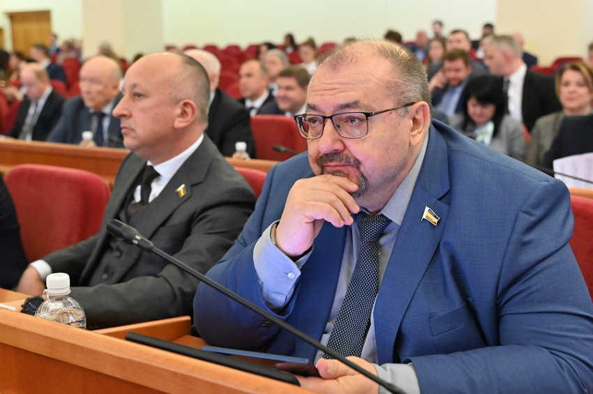 Депутат Сергей Билан: про воду, свет и зарабатывание «хороших бабок» на Дону