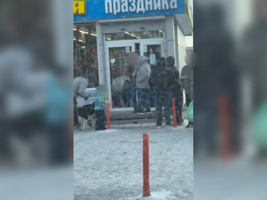 Жители Ростова жалуются на продажу пиротехники несмотря на запрет