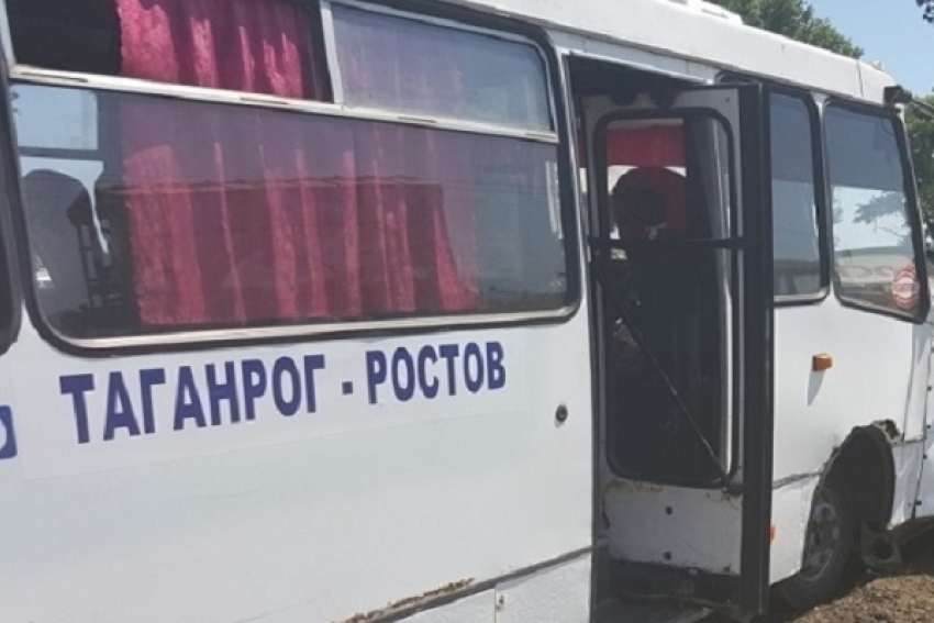В Ростовской области водитель междугороднего маршрута хотел перевозить пассажиров в поломанной машине