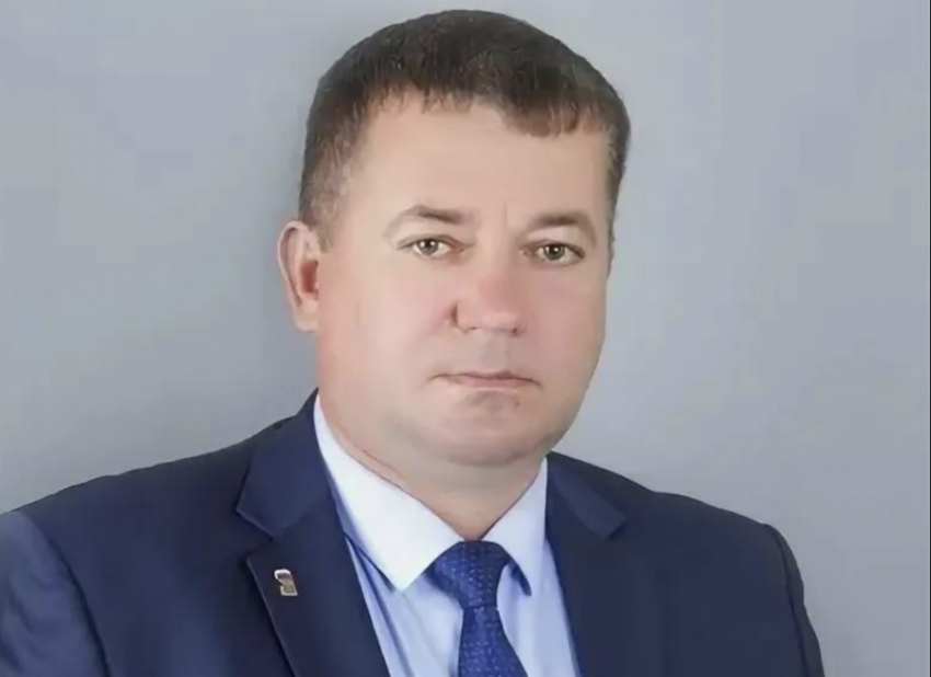 Главу Пролетарского района оставили под арестом до конца марта 