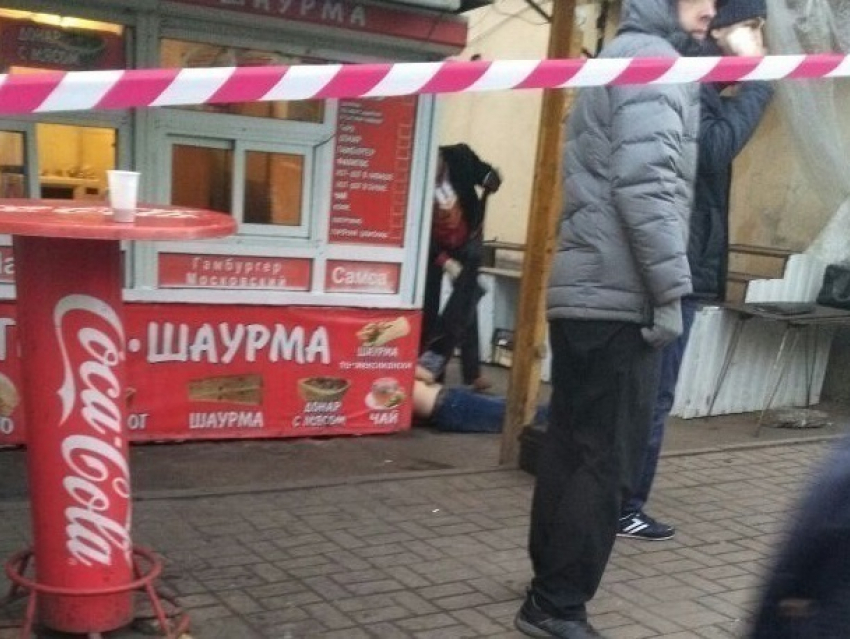 Продавец шаурмы в Ростове зарезал мужчину, выпрашивающего бесплатную еду
