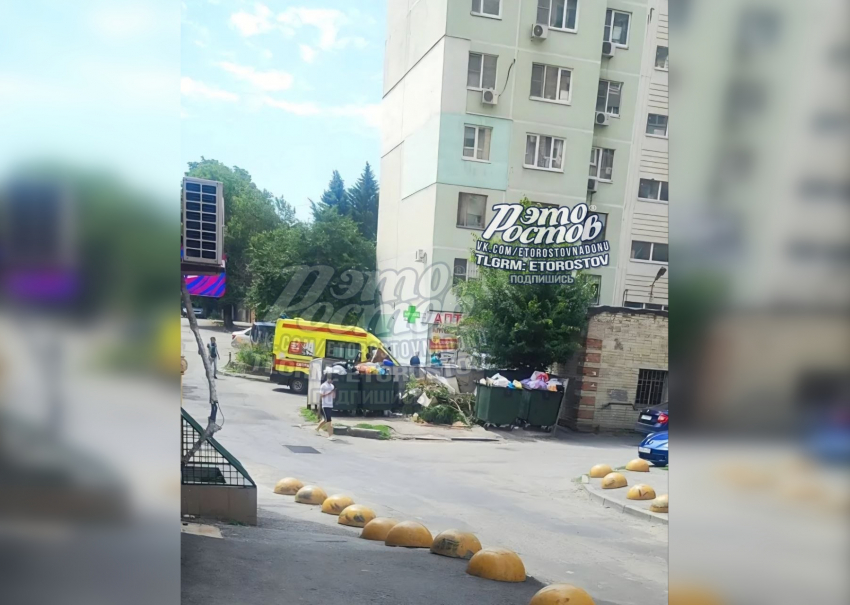 В Ростове трехлетний ребенок выпал из окна многоэтажки и погиб