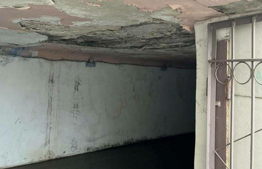 Ростовчанка пожаловалась на пугающее состояние подземного перехода