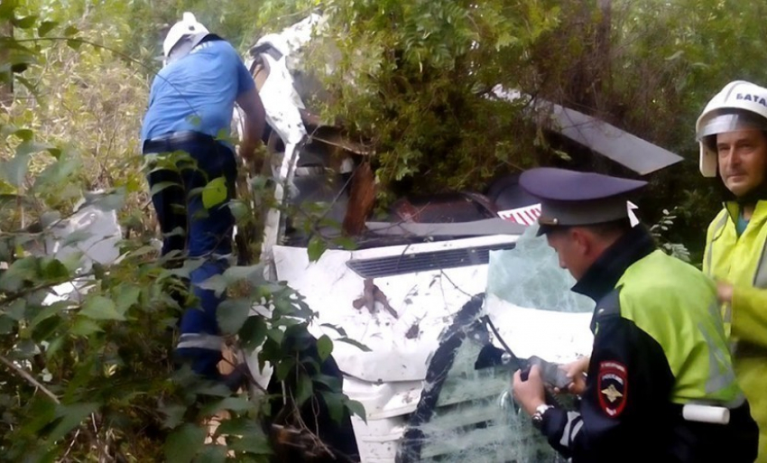 Опубликовано видео с места трагического ДТП туристического автобуса из Ялты