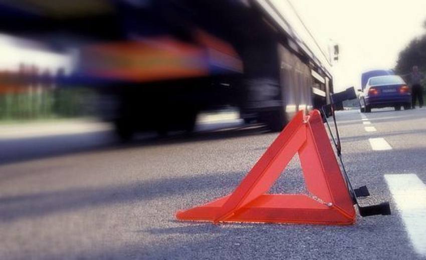 В Ростове шофер сбил генерала МВД и скрылся с места 