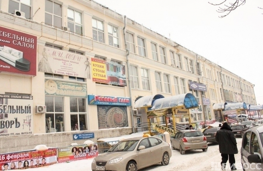 Из-за угрозы взрыва в Шахтах эвакуировали посетителей торгового центра 