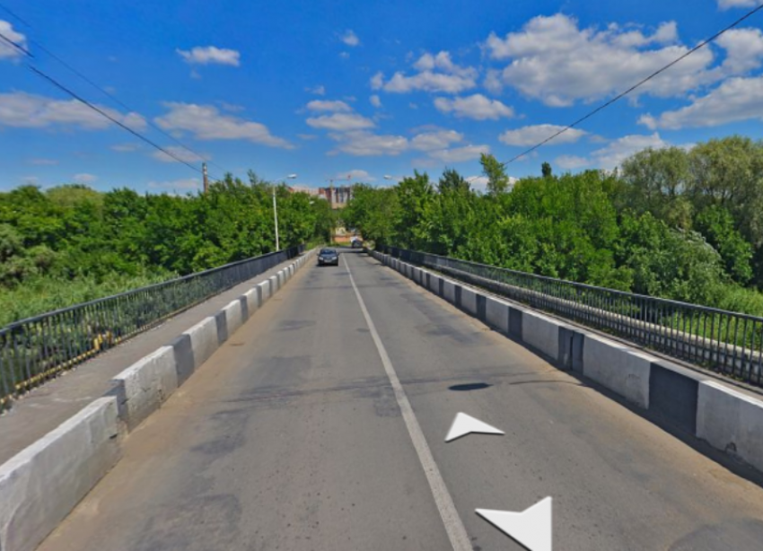 В Ростове мост через Мертвый Донец закроют для большегрузов