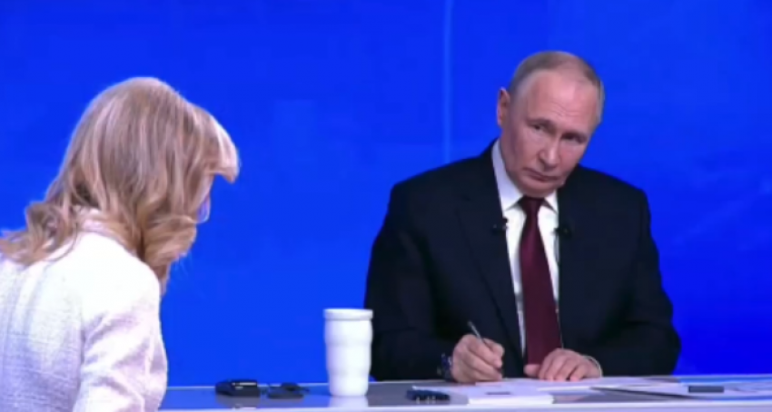 Школьник из Ростовской области спросил у Путина, почему растут цены на булочки