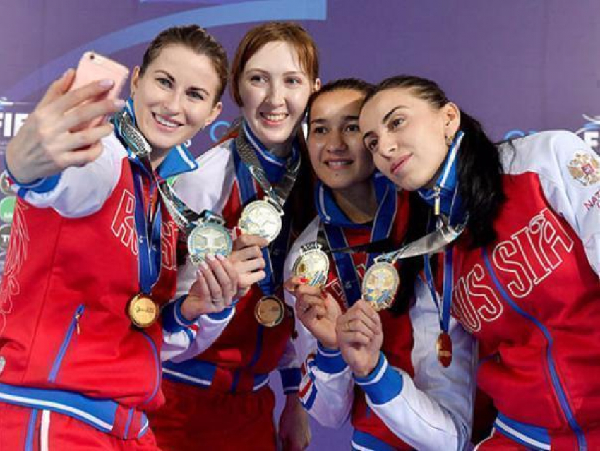 Ростовчанка Лариса Коробейникова  взяла «золото» на ЧМ по фехтованию 