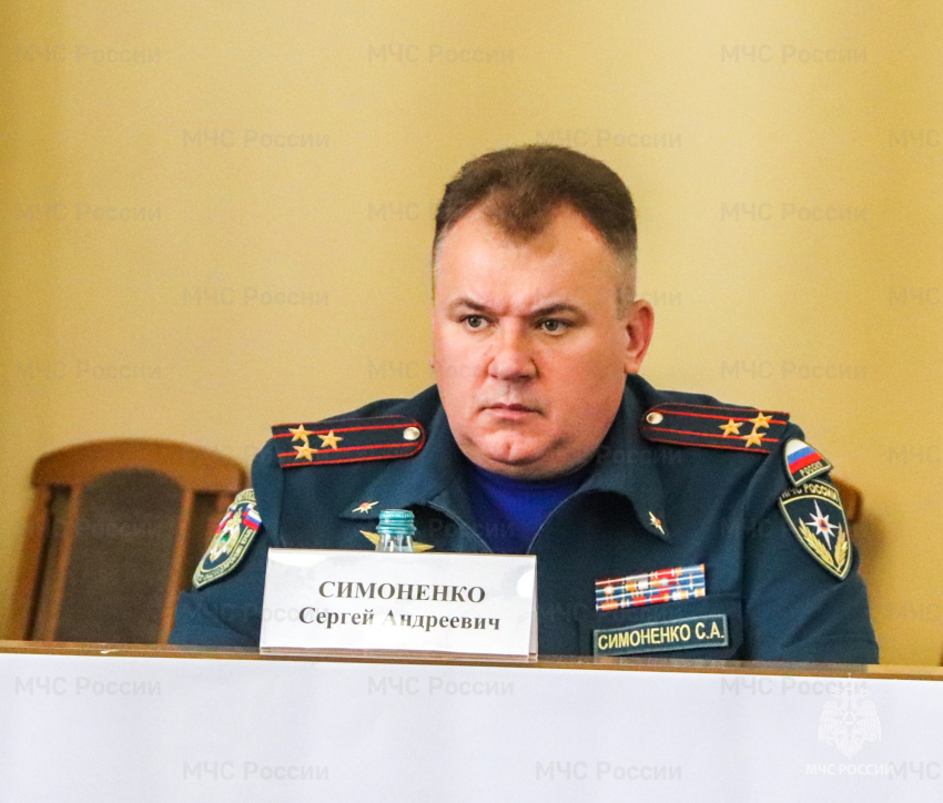 От спасателя до преступника: экс-замглавы кубанского МЧС осудят за покушения на убийство и поджоги в Ростове  