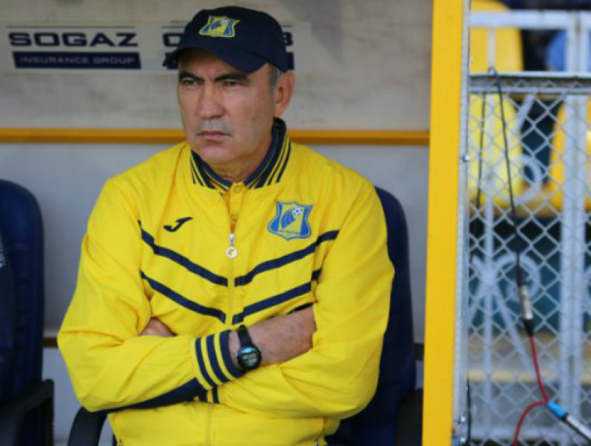 Курбан Бердыев отложил свои планы возглавить казанский клуб и вернулся в Ростов