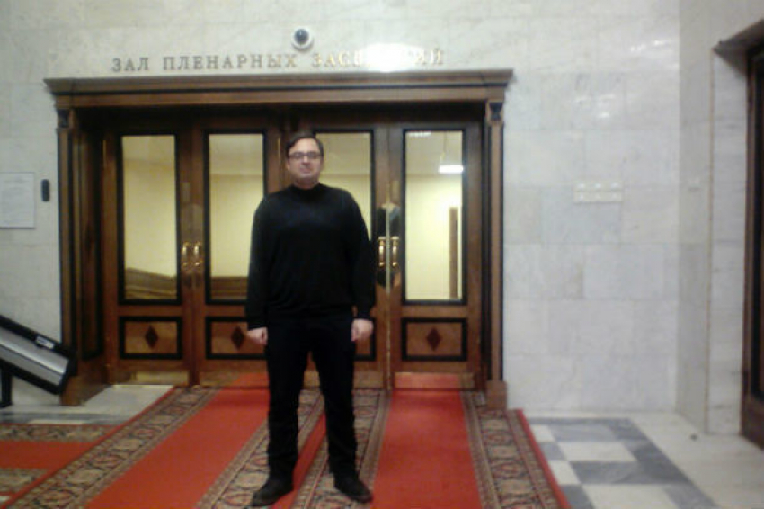 Автор скандальной петиции против «новогодних огоньков» из Ростова выступил в Госдуме