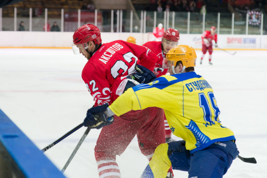 Хоккеисты «Ростова» смогли совершить чудо в третьем периоде битвы с «Челнами"